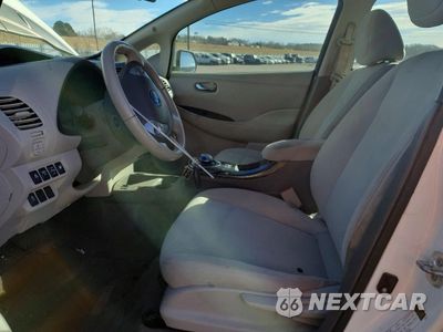 Zdjęcie 7 z 12 samochodu: 2016 NISSAN LEAF SV VIN:1N4BZ0CP2GC300144 - miniatura