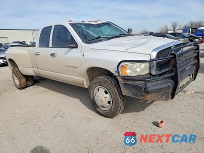 Czwarte zdjęcie samochodu z boku: 2003 DODGE RAM 3500 ST VIN:3D7MU48C13G766367 - miniatura