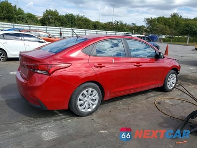 Trzecie zdjęcie samochodu z tyłu: 2019 HYUNDAI ACCENT SE VIN:3KPC24A36KE043372 - miniatura