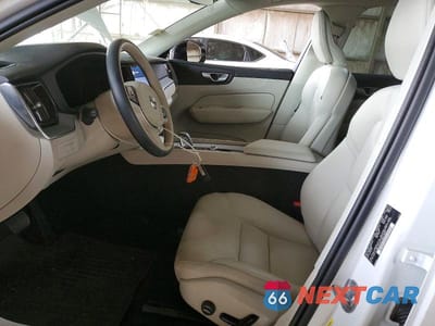 Zdjęcie 7 z 12 samochodu: 2024 VOLVO XC60 PLUS VIN:YV4H60DL2R1878118 - miniatura