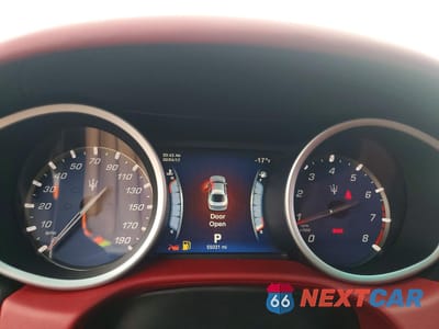 Zdjęcie 9 z 12 samochodu: 2014 MASERATI GHIBLI VIN:ZAM57XSA9E1089418 - miniatura