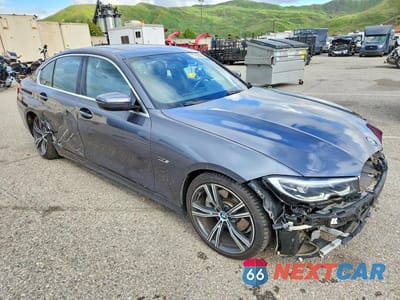 Czwarte zdjęcie samochodu z boku: 2022 BMW 330E VIN:3MW5P7J05N8C27252 - miniatura