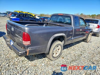 Trzecie zdjęcie samochodu z tyłu: 2003 DODGE DAKOTA SXT VIN:1D7HL12X83S295969 - miniatura