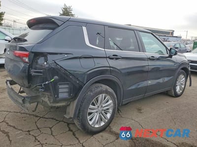 Trzecie zdjęcie samochodu z tyłu: 2024 MITSUBISHI OUTLANDER ES VIN:JA4J4UA86RZ008255 - miniatura