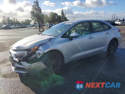 2026 TOYOTA COROLLA SE JTDS4MCE8T3527346 - główne zdjęcie licytacji z USA - miniatura