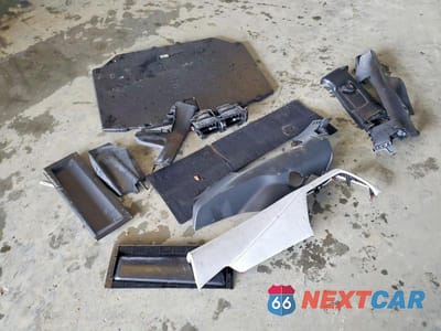 Zdjęcie 12 z 13 samochodu: 2022 TOYOTA COROLLA XSE VIN:JTNC4MBE7N3182928 - miniatura