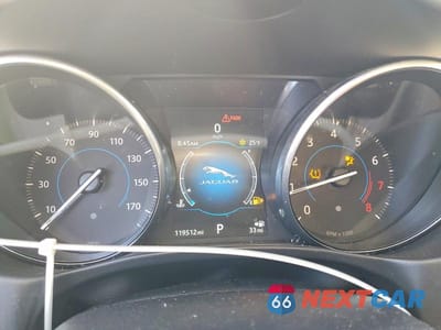 Zdjęcie 9 z 11 samochodu: 2017 JAGUAR XE PREMIUM VIN:SAJAD4BG9HA964694 - miniatura