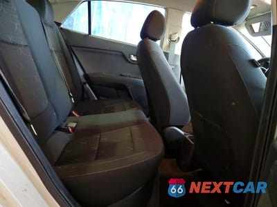 Zdjęcie 10 z 12 samochodu: 2023 KIA RIO LX VIN:3KPA24ADXPE622730 - miniatura