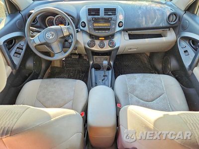 Zdjęcie 8 z 12 samochodu: 2011 TOYOTA RAV4 BASE VIN:2T3ZF4DV5BW105893 - miniatura