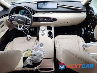 Zdjęcie 8 z 12 samochodu: 2023 GENESIS GV70 BASE VIN:KMUMCDTC0PU109483 - miniatura