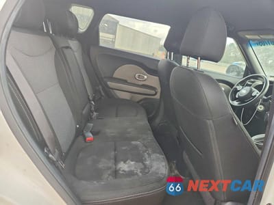 Zdjęcie 11 z 12 samochodu: 2017 KIA SOUL + VIN:KNDJP3A5XH7438006 - miniatura