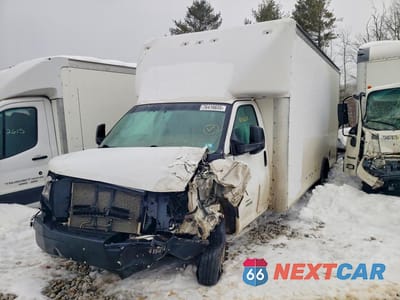2018 CHEV EXPRESS G4500 1HA6GVCG0JN007879 - główne zdjęcie licytacji z USA - miniatura