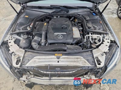 Zdjęcie 11 z 11 samochodu: 2016 MERCEDES-BENZ C 300 4MATIC VIN:55SWF4KB0GU147427 - miniatura