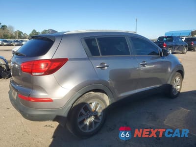 Trzecie zdjęcie samochodu z tyłu: 2014 KIA SPORTAGE BASE VIN:KNDPB3AC1E7547375 - miniatura