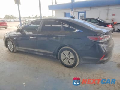 Drugie zdjęcie samochodu z przodu: 2019 HYUNDAI SONATA HYBRID VIN:KMHE24L31KA088272 - miniatura