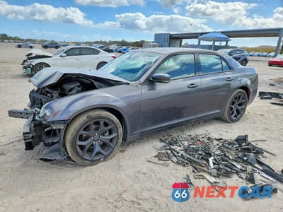 2021 CHRYSLER 300 S 2C3CCABG2MH634386 - główne zdjęcie licytacji z USA - miniatura