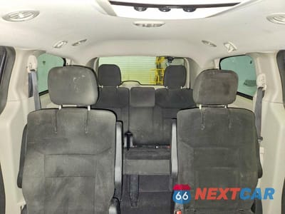 Zdjęcie 10 z 13 samochodu: 2019 DODGE GRAND CARAVAN SE VIN:2C4RDGBG0KR559118 - miniatura
