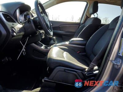 Zdjęcie 7 z 12 samochodu: 2018 DODGE JOURNEY SE VIN:3C4PDCAB2JT346978 - miniatura