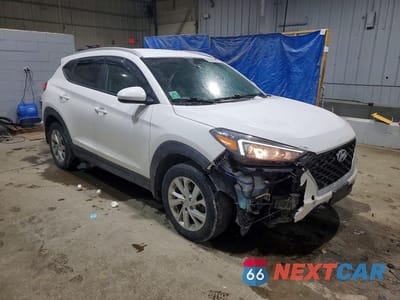 Czwarte zdjęcie samochodu z boku: 2019 HYUNDAI TUCSON VIN:KM8J3CA44KU073071 - miniatura
