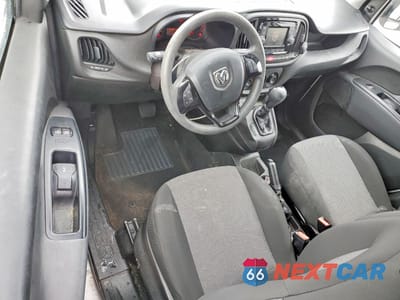 Zdjęcie 8 z 12 samochodu: 2020 RAM PROMASTER CITY DELIVERY VAN VIN:ZFBHRFAB1L6P48966 - miniatura