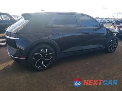 Trzecie zdjęcie samochodu z tyłu: 2022 HYUNDAI IONIQ 5 SEL VIN:KM8KN4AE7NU099309 - miniatura