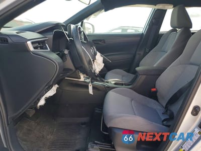 Zdjęcie 7 z 13 samochodu: 2023 TOYOTA COROLLA CROSS LE VIN:7MUFBABG3PV006814 - miniatura