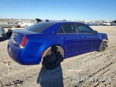 Trzecie zdjęcie samochodu z tyłu: 2020 CHRYSLER 300 S VIN:2C3CCAGG1LH108919 - miniatura
