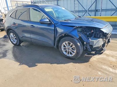 Czwarte zdjęcie samochodu z boku: 2020 FORD ESCAPE SE VIN:1FMCU0G60LUC16757 - miniatura