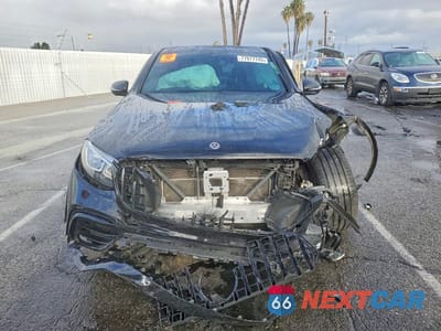 Piąte zdjęcie samochodu w środku: 2019 MERCEDES-BENZ GLC COUPE 63 S 4MATIC AMG VIN:WDC0J8KB8KF500444 - miniatura