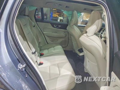 Zdjęcie 11 z 12 samochodu: 2020 VOLVO V60 CROSS COUNTRY T5 MOMENTUM VIN:YV4102WK4L1040926 - miniatura