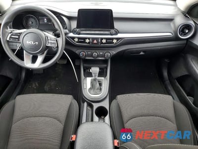 Zdjęcie 8 z 12 samochodu: 2023 KIA FORTE LX VIN:3KPF24AD1PE630253 - miniatura