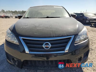 Piąte zdjęcie samochodu w środku: 2015 NISSAN SENTRA S VIN:3N1AB7AP1FY307679 - miniatura