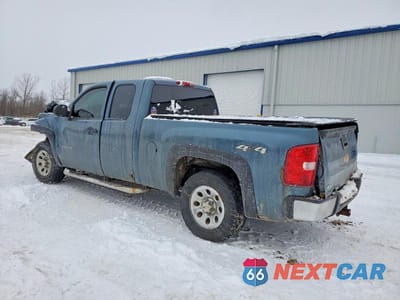 Drugie zdjęcie samochodu z przodu: 2010 CHEVROLET SILVERADO K1500 VIN:1GCSKPE36AZ134703 - miniatura