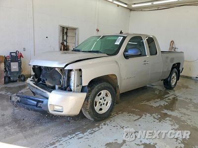 2007 CHEVROLET SILVERADO K1500 2GCEK19JX71724200 - główne zdjęcie licytacji z USA - miniatura