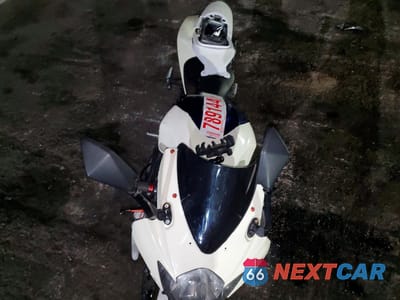 Piąte zdjęcie samochodu w środku: 2007 SUZUKI GSX-R750 VIN:JS1GR7KA172110423 - miniatura