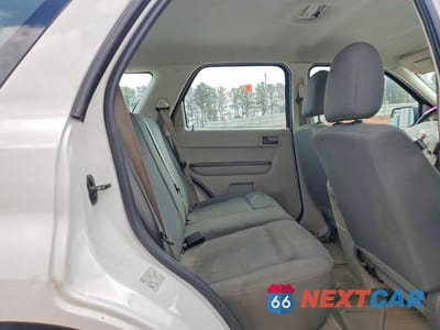 Zdjęcie 11 z 12 samochodu: 2012 FORD ESCAPE XLS VIN:1FMCU0C79CKA12968 - miniatura