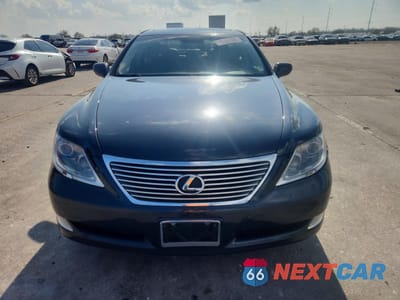 Piąte zdjęcie samochodu w środku: 2007 LEXUS LS VIN:JTHBL46F675045944 - miniatura