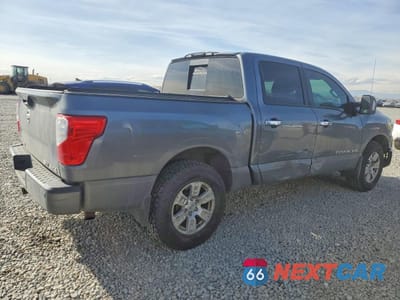 Trzecie zdjęcie samochodu z tyłu: 2019 NISSAN TITAN SV VIN:1N6AA1E57KN504320 - miniatura