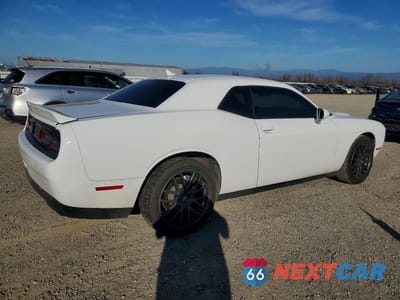 Trzecie zdjęcie samochodu z tyłu: 2016 DODGE CHALLENGER SXT VIN:2C3CDZAG1GH309620 - miniatura
