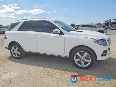 Czwarte zdjęcie samochodu z boku: 2016 MERCEDES-BENZ GLE 350 VIN:4JGDA5JBXGA731675 - miniatura