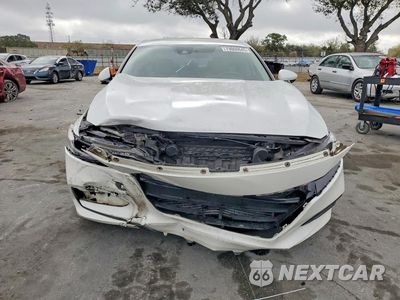 Piąte zdjęcie samochodu w środku: 2018 HONDA ACCORD LX VIN:1HGCV1F16JA256113 - miniatura