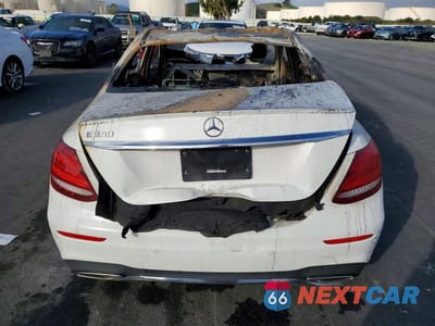 Zdjęcie 6 z 11 samochodu: 2020 MERCEDES-BENZ E 350 VIN:WDDZF8DB6LA752578 - miniatura