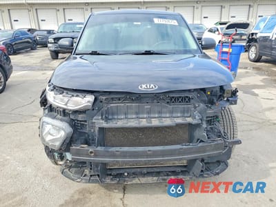 Piąte zdjęcie samochodu w środku: 2020 KIA SOUL LX VIN:KNDJ22AU3L7042217 - miniatura