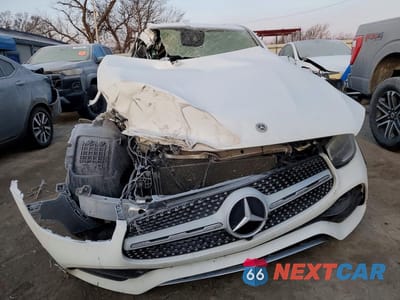 Piąte zdjęcie samochodu w środku: 2023 MERCEDES-BENZ GLC COUPE 300 4MATIC VIN:W1N0J8EB8PG127255 - miniatura