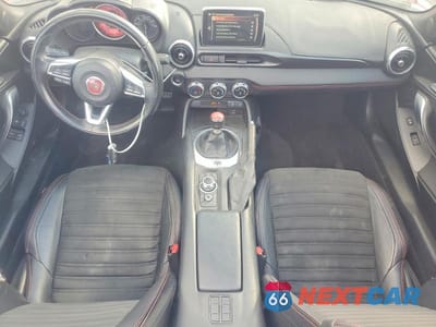 Zdjęcie 8 z 11 samochodu: 2017 FIAT 124 SPIDER CLASSICA VIN:JC1NFAEK4H0125774 - miniatura