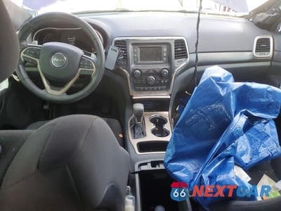 Zdjęcie 8 z 13 samochodu: 2016 JEEP GRAND CHEROKEE LAREDO VIN:1C4RJFAG5GC325495 - miniatura