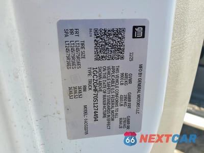 Zdjęcie 13 z 14 samochodu: 2025 CHEVROLET EXPRESS 3500 CARGO DELIVERY VAN VIN:1GCZGHF70S1274494 - miniatura