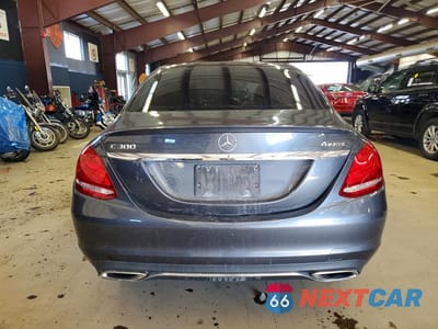 Zdjęcie 6 z 12 samochodu: 2016 MERCEDES-BENZ C 300 4MATIC VIN:55SWF4KB3GU151794 - miniatura