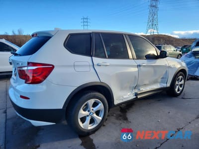 Trzecie zdjęcie samochodu z tyłu: 2011 BMW X3 XDRIVE28I VIN:5UXWX5C56BL706688 - miniatura