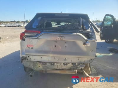 Zdjęcie 6 z 12 samochodu: 2019 TOYOTA RAV4 LE VIN:2T3H1RFV1KW030307 - miniatura